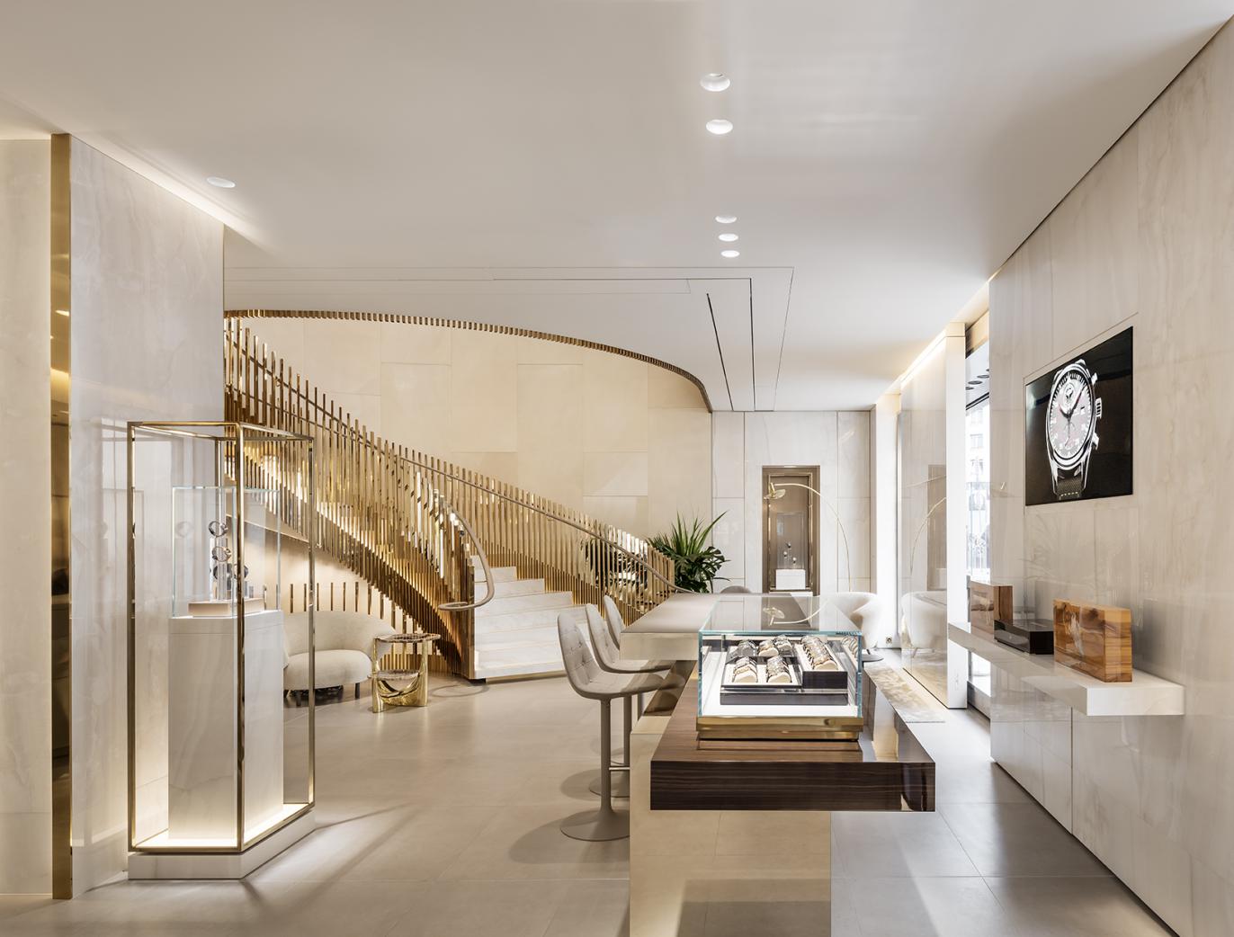 Cartier Luxury jewelry shop design - M2 Retail